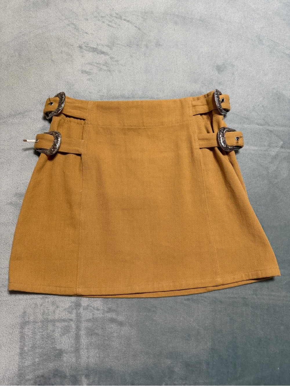 Classic Buckle Detail Skirt in Mustard